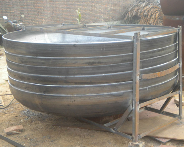 Threaded galvanized pipe cap