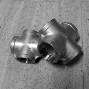 High Pressure 2000lb Pipe Fitting stainless steel cross